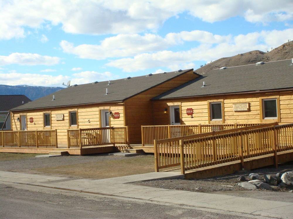 גרדינר Yellowstone Condos & Suites מראה חיצוני תמונה