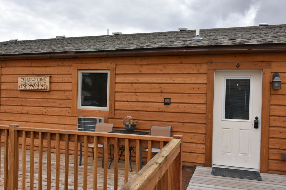 גרדינר Yellowstone Condos & Suites מראה חיצוני תמונה