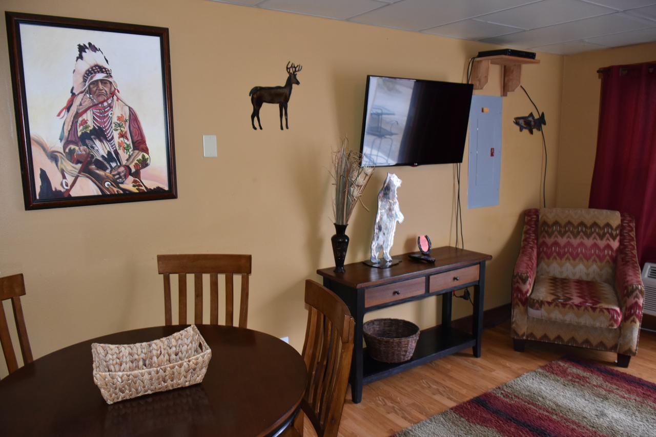 גרדינר Yellowstone Condos & Suites מראה חיצוני תמונה