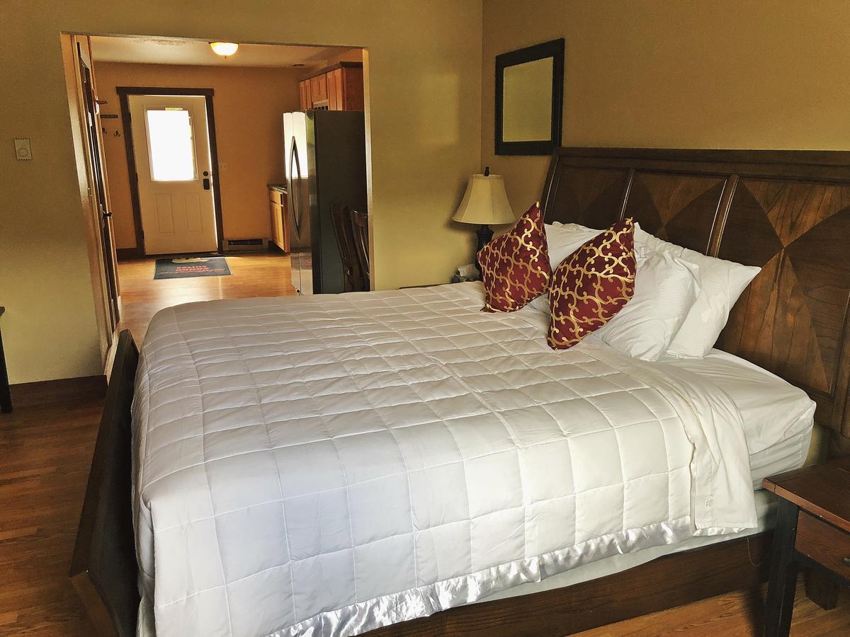 גרדינר Yellowstone Condos & Suites מראה חיצוני תמונה