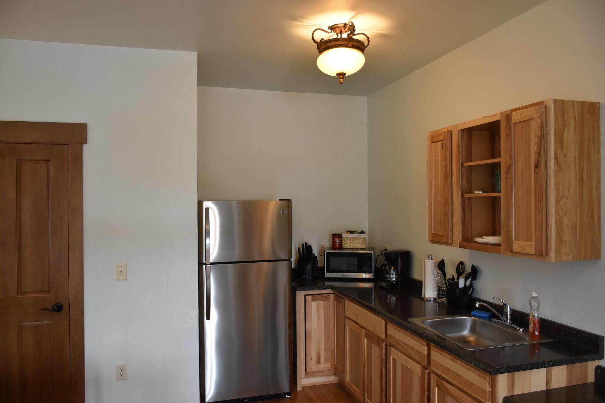 גרדינר Yellowstone Condos & Suites מראה חיצוני תמונה